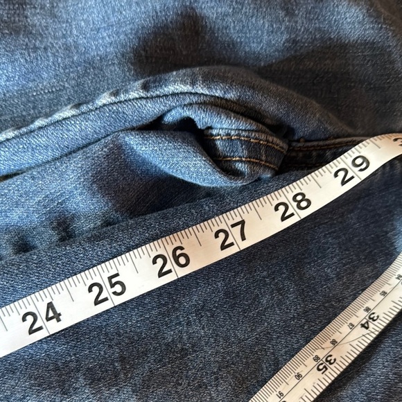 Christopher & Banks Embellished Denim Jeans
Size 6 - Picture 5 of 8